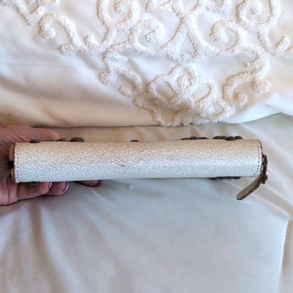 POLO Ralph Lauren Jewel/ Studded Ivory Distressed Zip Around Wallet NWOT - Picture 10 of 13